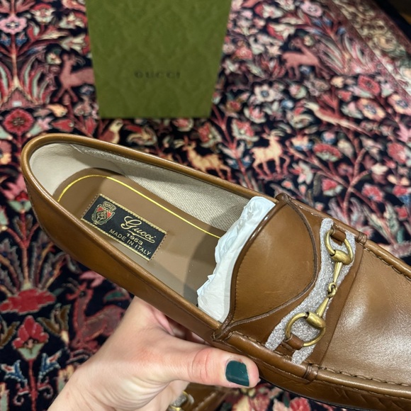 Gucci Women’s 1953 Horsebit Loafers - Picture 5 of 10